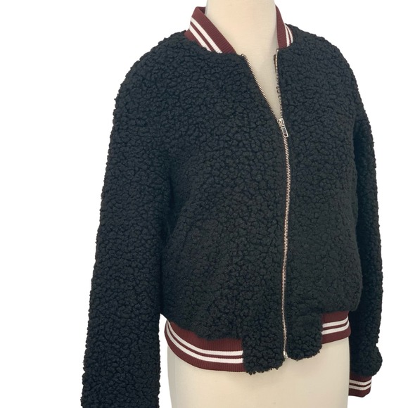 NWT Forever 21 Contemporary LS Zip Front Varsity Soft Teddy Jacket Black Size XS - Picture 2 of 9